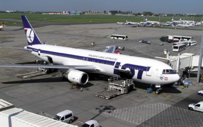 Another brutal attack on full-time employees of LOT Polish Airlines