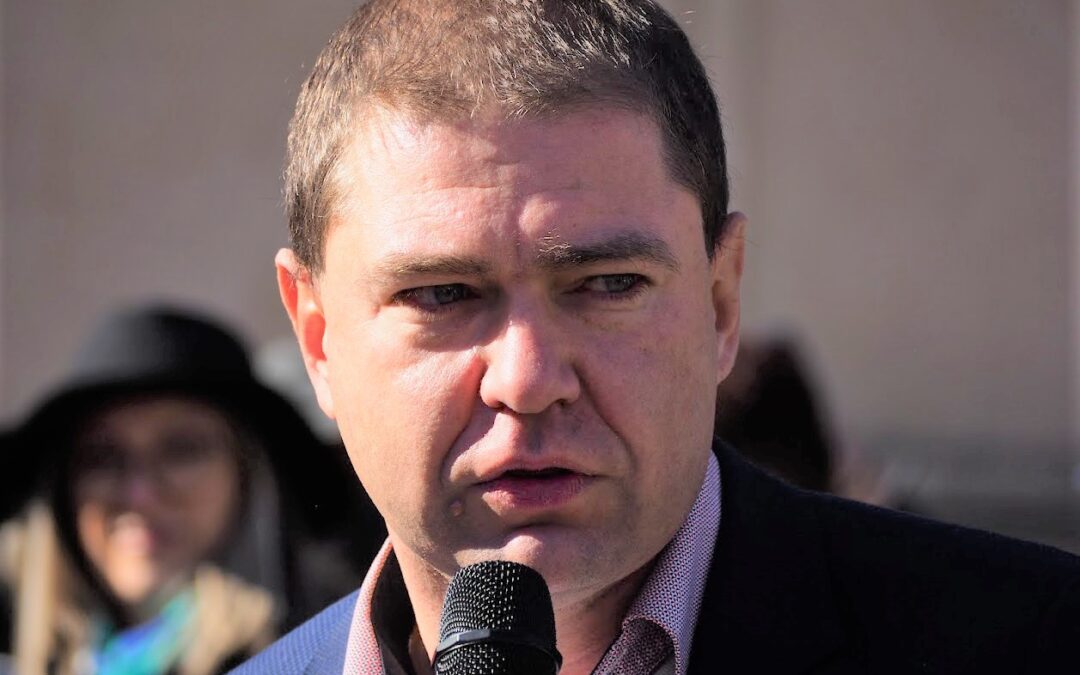 Piotr Szumlewicz o swoim programie na kanale dr Piotra Napierały